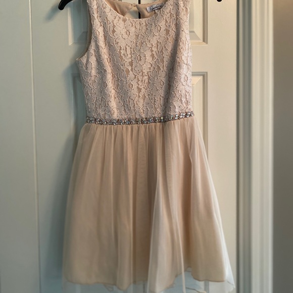 Dresses & Skirts - DRESS